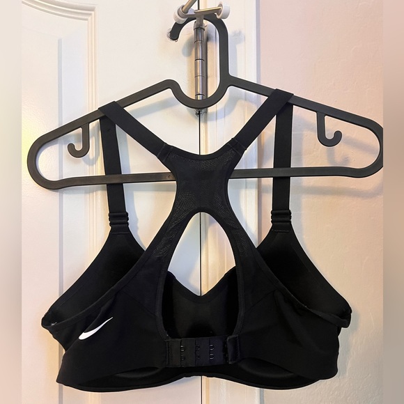Nike Sports Bra - Picture 2 of 6